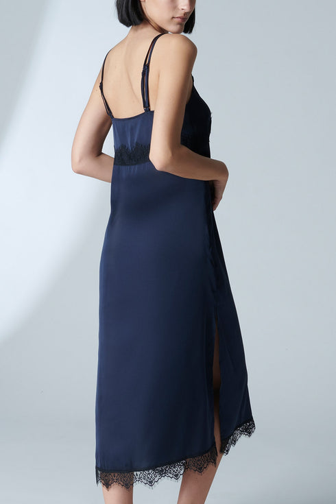 Simone Perele 23H Satin Secrets Nightgown
